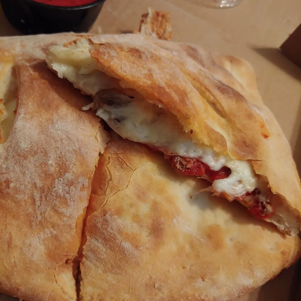 Big Babbo Calzone